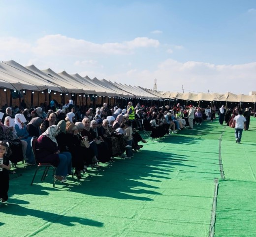 الالاف يؤازرون الدكتور ابراهيم الطراونة وقائمة الوفاء في الكرك - صور