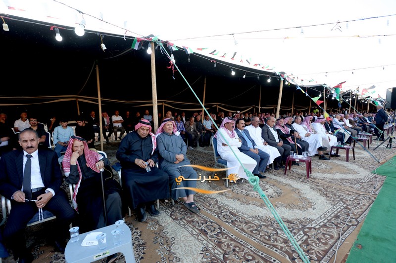 الآلاف يشاركون في حفل افتتاح مقر قائمة حزب البناء والعمل 