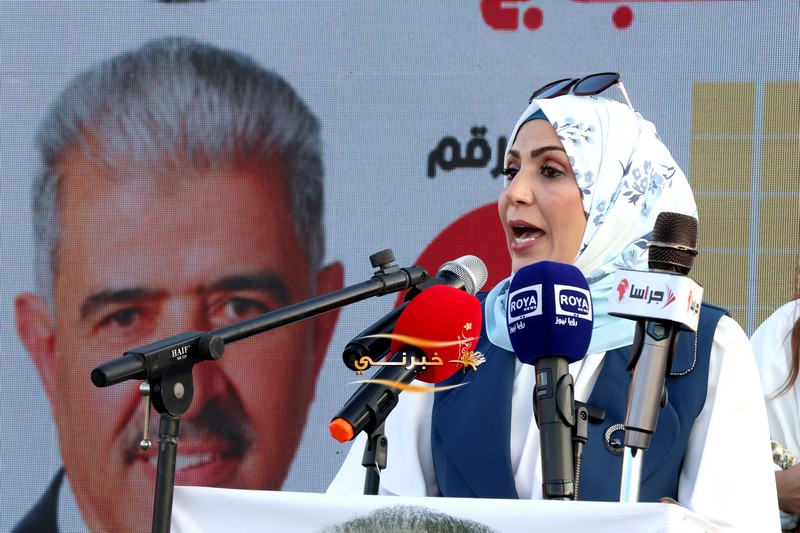 الآلاف يشاركون في حفل افتتاح مقر قائمة حزب البناء والعمل 