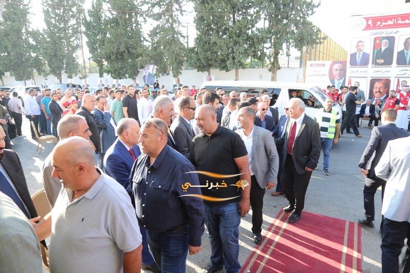 القيسي يفتتح مقره بحضور أعضاء قائمة الحزم - صور