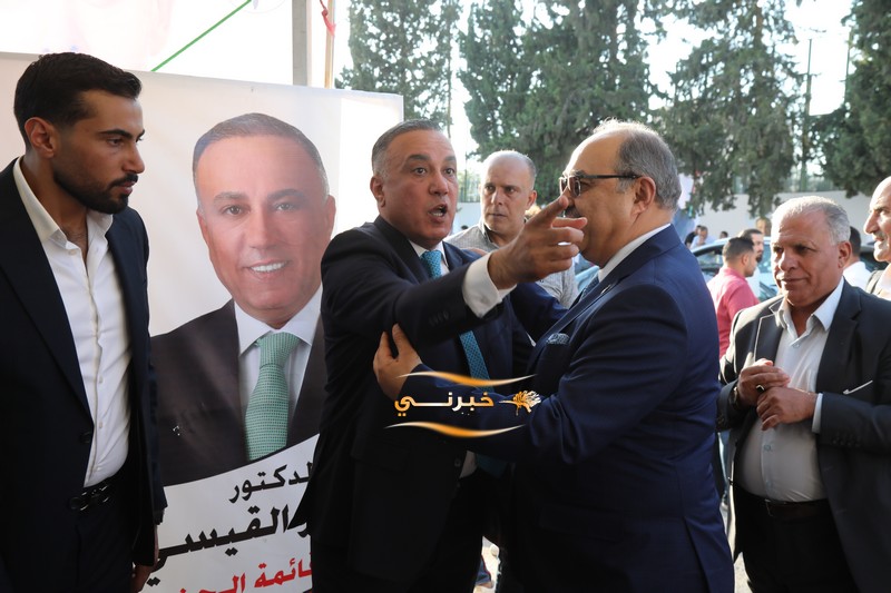  القيسي يفتتح مقره بحضور أعضاء قائمة الحزم - صور