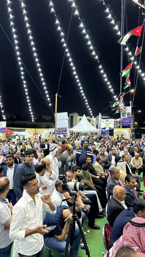 الآلاف يأمون إفتتاح المقر الانتخابي للمرشح الصحفي عطاالله الحنيطي  - صور