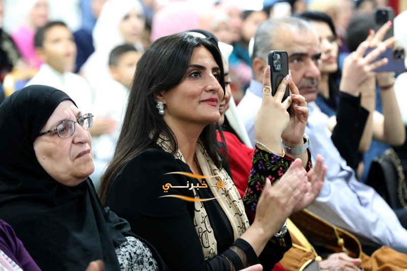 اللوزي أول مرشحة في القوائم المحلية تفتتح مقرها الانتخابي وسط حضور الآلاف