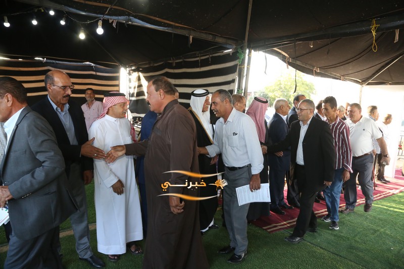 بحضور جماهيري يتجاوز 8 آلاف شخص.. مرشح إجماع المناصير (المهندس إبراهيم) يفتتح مقره الانتخاب