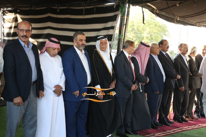 بحضور جماهيري يتجاوز 8 آلاف شخص.. مرشح إجماع المناصير (المهندس إبراهيم) يفتتح مقره الانتخاب