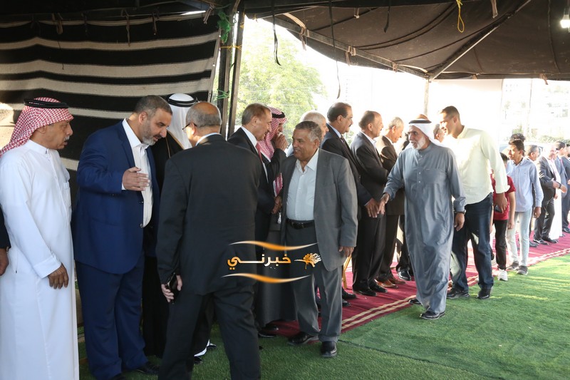 بحضور جماهيري يتجاوز 8 آلاف شخص.. مرشح إجماع المناصير (المهندس إبراهيم) يفتتح مقره الانتخاب