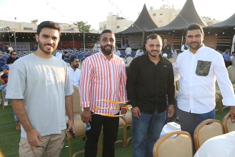 بحضور جماهيري يتجاوز 8 آلاف شخص.. مرشح إجماع المناصير (المهندس إبراهيم) يفتتح مقره الانتخاب