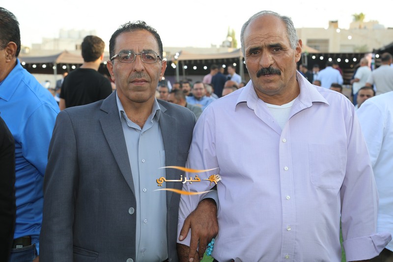 بحضور جماهيري يتجاوز 8 آلاف شخص.. مرشح إجماع المناصير (المهندس إبراهيم) يفتتح مقره الانتخاب