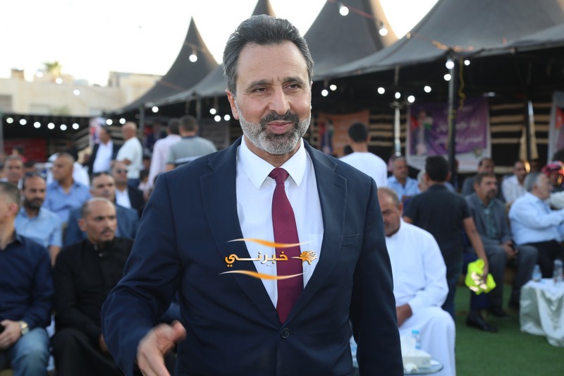 بحضور جماهيري يتجاوز 8 آلاف شخص.. مرشح إجماع المناصير (المهندس إبراهيم) يفتتح مقره الانتخاب