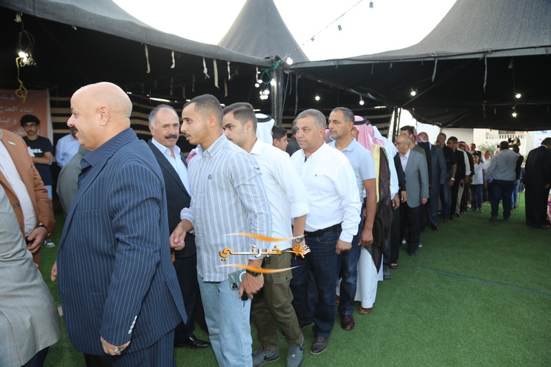 بحضور جماهيري يتجاوز 8 آلاف شخص.. مرشح إجماع المناصير (المهندس إبراهيم) يفتتح مقره الانتخاب