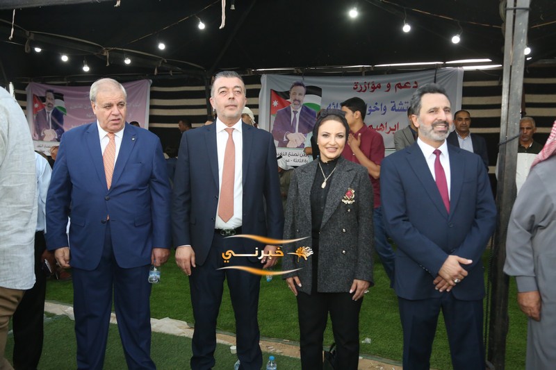 بحضور جماهيري يتجاوز 8 آلاف شخص.. مرشح إجماع المناصير (المهندس إبراهيم) يفتتح مقره الانتخاب