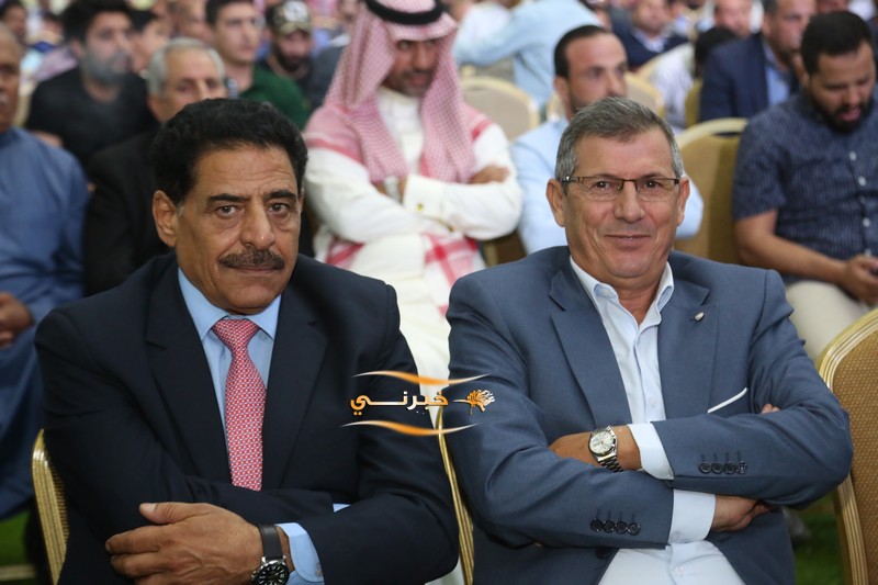 بحضور جماهيري يتجاوز 8 آلاف شخص.. مرشح إجماع المناصير (المهندس إبراهيم) يفتتح مقره الانتخاب