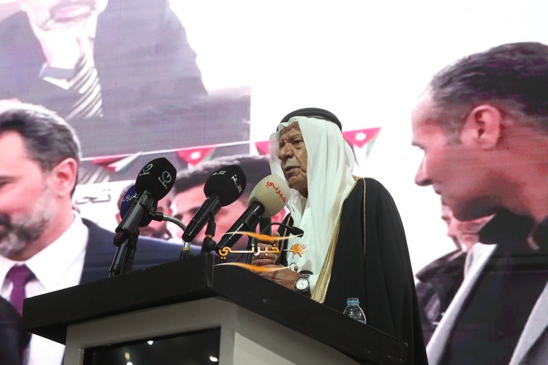 بحضور جماهيري يتجاوز 8 آلاف شخص.. مرشح إجماع المناصير (المهندس إبراهيم) يفتتح مقره الانتخاب