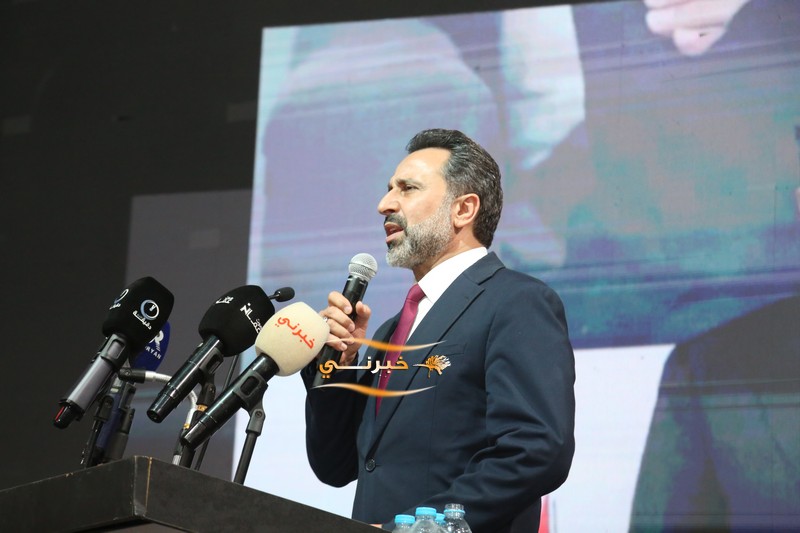 بحضور جماهيري يتجاوز 8 آلاف شخص.. مرشح إجماع المناصير (المهندس إبراهيم) يفتتح مقره الانتخاب