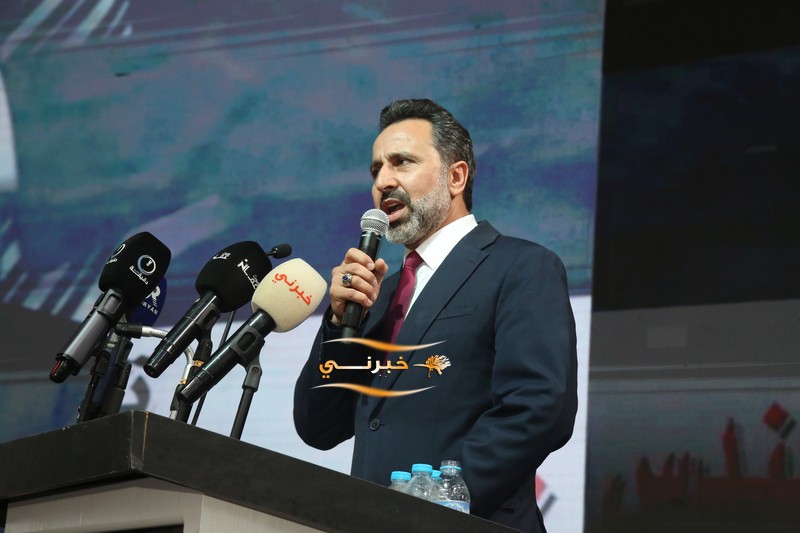 بحضور جماهيري يتجاوز 8 آلاف شخص.. مرشح إجماع المناصير (المهندس إبراهيم) يفتتح مقره الانتخاب