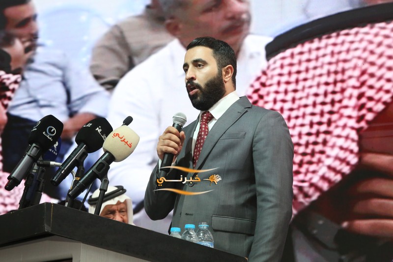 بحضور جماهيري يتجاوز 8 آلاف شخص.. مرشح إجماع المناصير (المهندس إبراهيم) يفتتح مقره الانتخاب