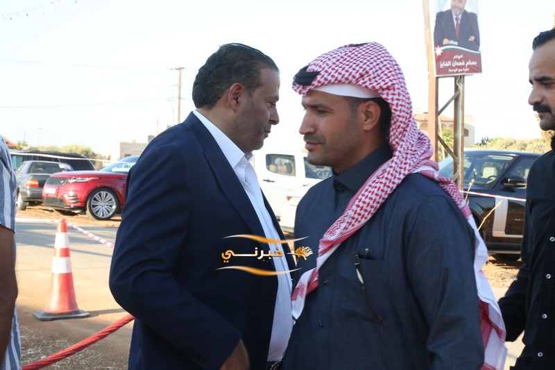 اقبال شديد وكثيف على افتتاح مقر سعادة النائب بسام الفايز