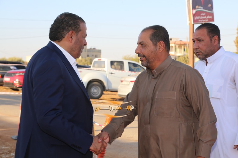 اقبال شديد وكثيف على افتتاح مقر سعادة النائب بسام الفايز