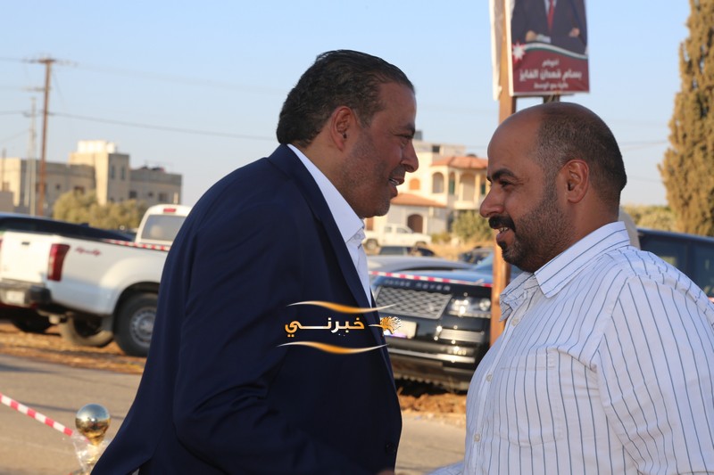 اقبال شديد وكثيف على افتتاح مقر سعادة النائب بسام الفايز