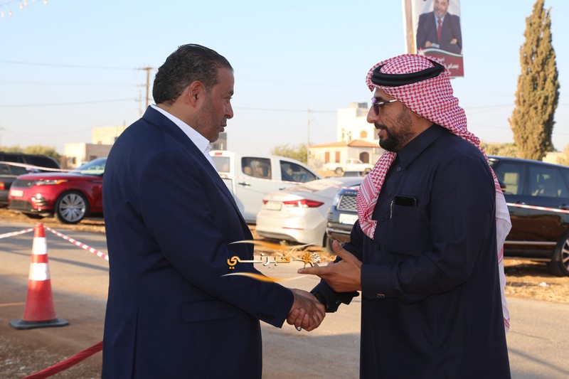 اقبال شديد وكثيف على افتتاح مقر سعادة النائب بسام الفايز