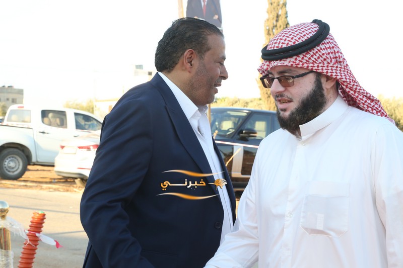 اقبال شديد وكثيف على افتتاح مقر سعادة النائب بسام الفايز