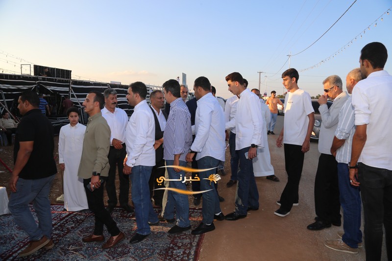 اقبال شديد وكثيف على افتتاح مقر سعادة النائب بسام الفايز