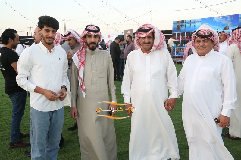 اقبال شديد وكثيف على افتتاح مقر سعادة النائب بسام الفايز