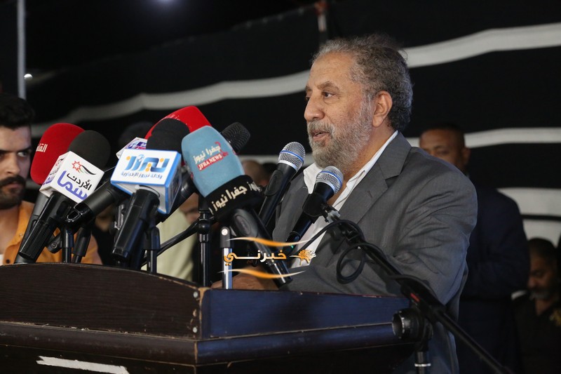 اقبال شديد وكثيف على افتتاح مقر سعادة النائب بسام الفايز