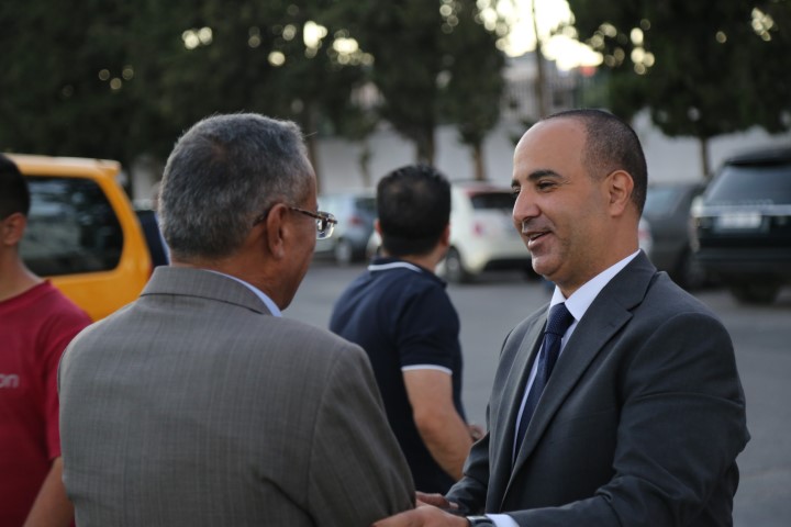 نصار القيسي يستقبل المهنئين - صور