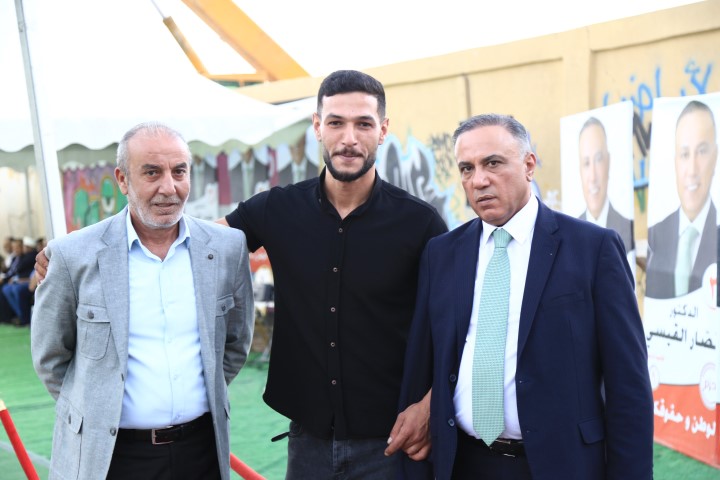 نصار القيسي يستقبل المهنئين - صور