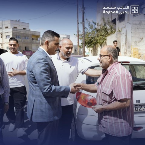 النائب محمد يحيا المحارمة يزور منطقة النصر في العاصمة - صور