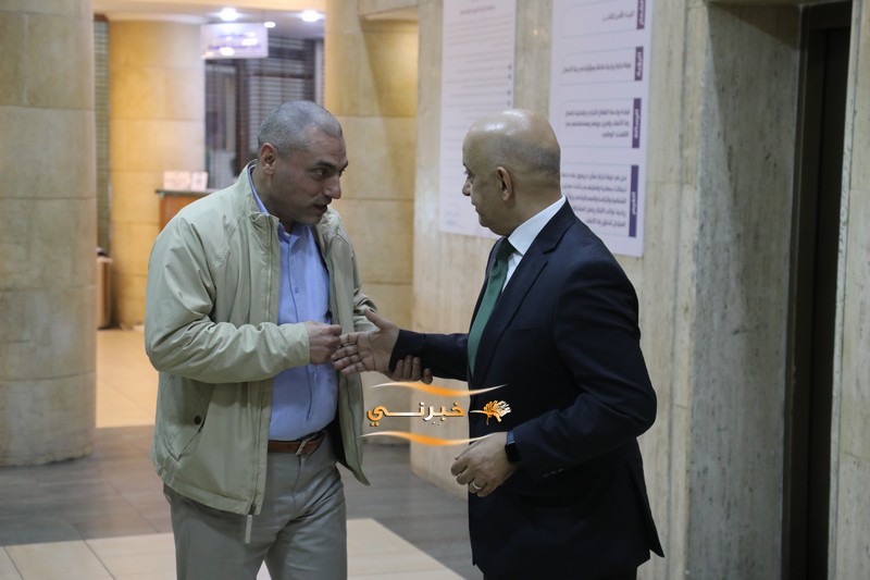 خليل الحاج توفيق يستقبل التهاني 