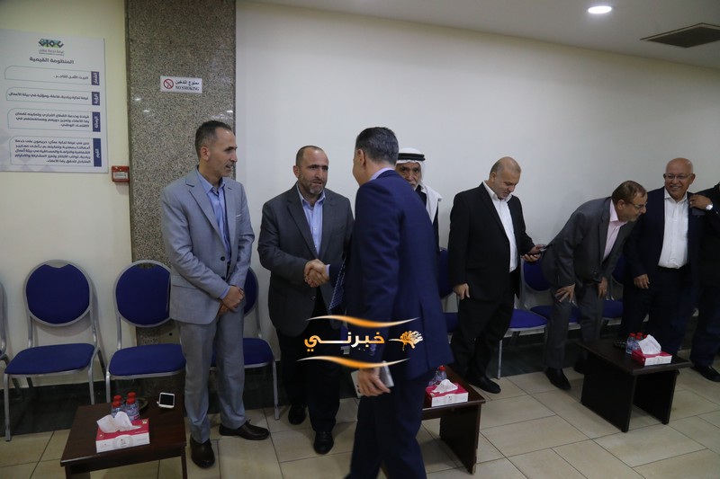 خليل الحاج توفيق يستقبل التهاني 