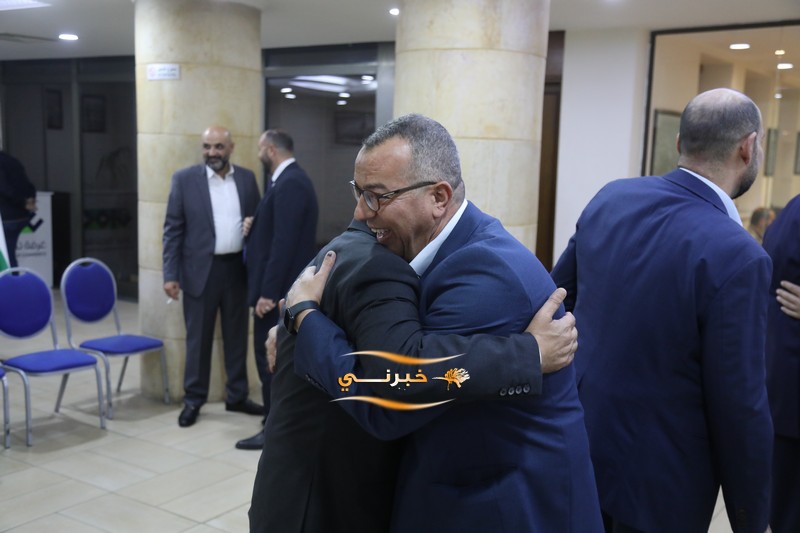 خليل الحاج توفيق يستقبل التهاني 