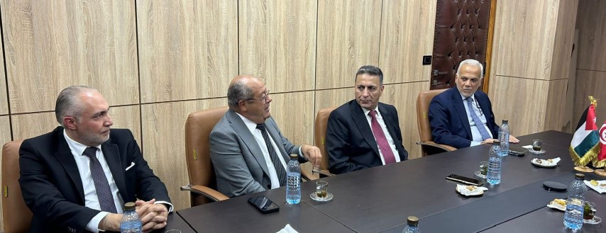 وزير التجارة التونسي يستقبل وفد الأسواق الحرة الأردنية