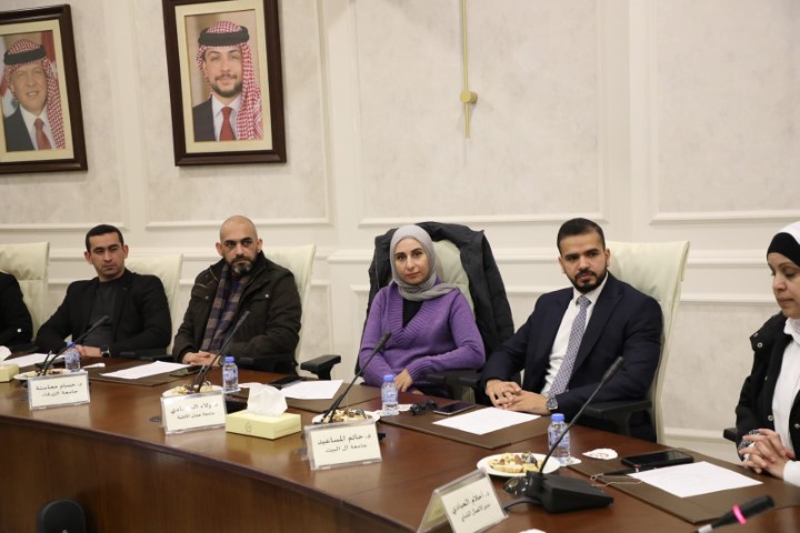وزير الشباب يلتقي مدراء مراكز الريادة والابتكار في الجامعات الأردنية