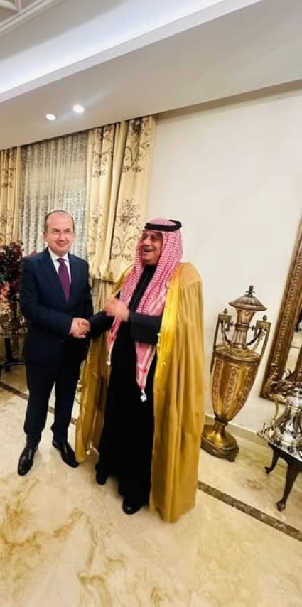 عقد قران السفير التركي بعمان على فتاة أردنية