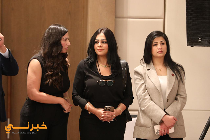 حشد من المغنين المشهورين في العقبة الجمعة
