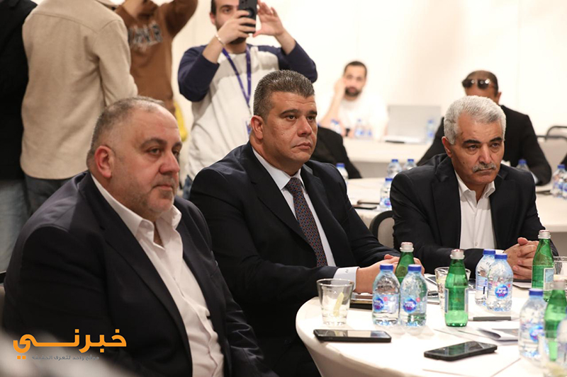 حشد من المغنين المشهورين في العقبة الجمعة