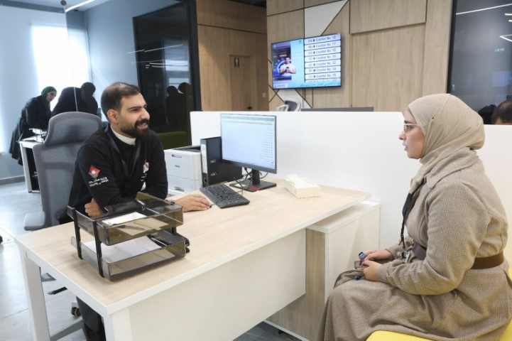 افتتاح تجريبي لمركز خدمات حكومي جديد في مادبا