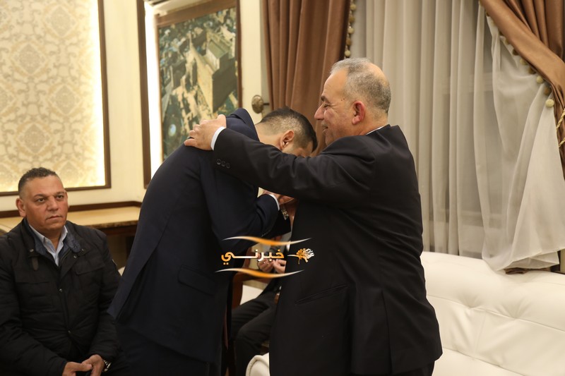 ال العمري و ال الوحيدي نسايب