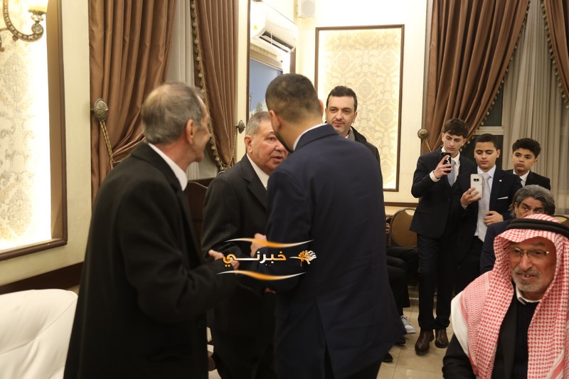 ال العمري و ال الوحيدي نسايب