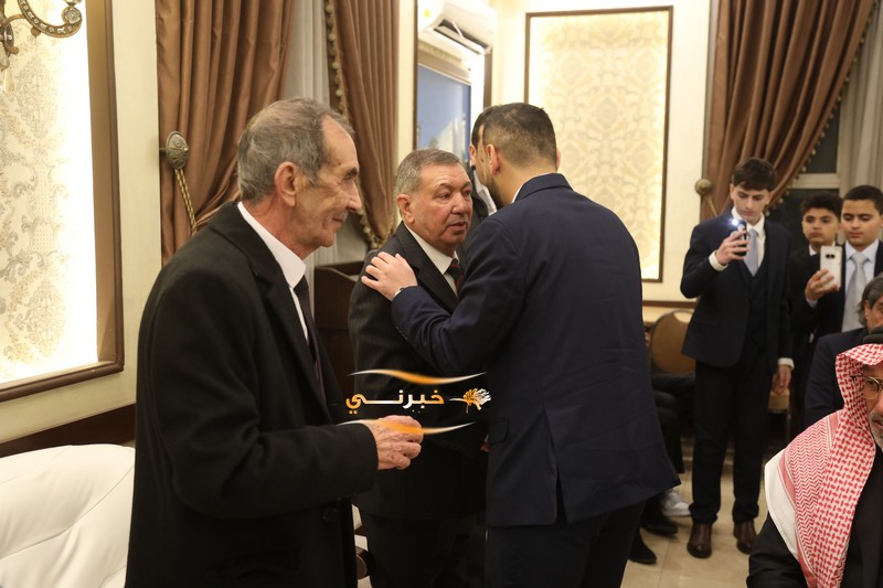 ال العمري و ال الوحيدي نسايب