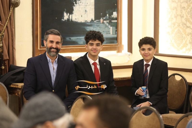 ال العمري و ال الوحيدي نسايب