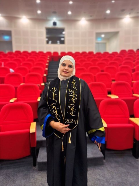 المربية عبير الخطيب .. مبارك الماجستير 