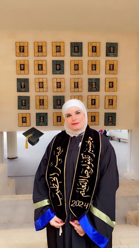 المربية عبير الخطيب .. مبارك الماجستير 