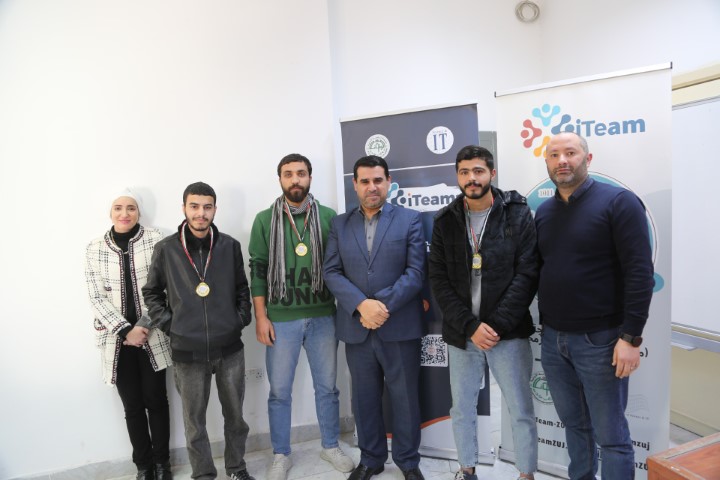 كلية العلوم وتكنولوجيا المعلومات في جامعة الزيتونة تنظم فعالية (ساعة برمجة العالمية)