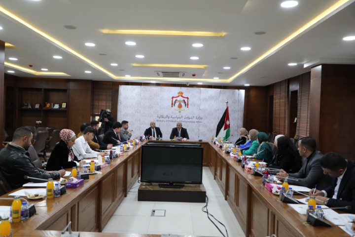 العودات: مستقبل الشباب في مقدمة أولويات جلالة الملك 