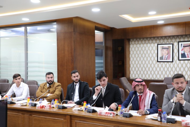 العودات: مستقبل الشباب في مقدمة أولويات جلالة الملك 