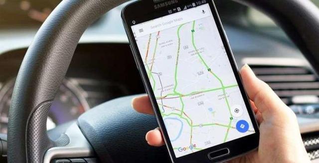 النقل النيابية تناقش مطالب عاملين بتطبيقات النقل الذكية